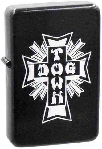 DOGTOWN CROSS LOGO FLIP TOP METAL LIGHTER BLACK/WHITE